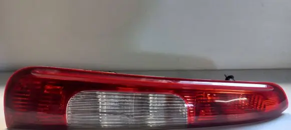 Ford Focus C-MAX Rear/tail lights 3M5113N411AA