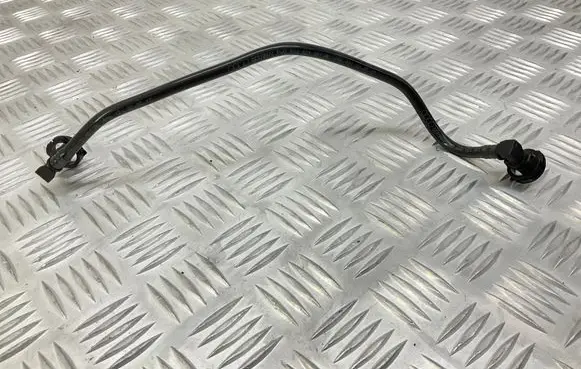 Audi A4 S4 B9 Vacuum line/pipe/hose 8W0121081AK