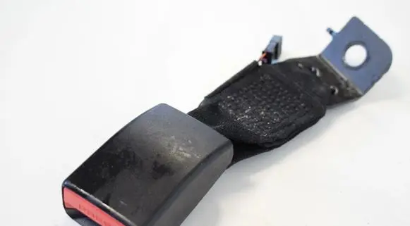 BMW 4 F32 F33 Rear seatbelt buckle 7266352