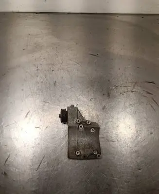 Generator/alternator bracket