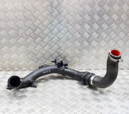 Ford Kuga II Intercooler hose/pipe DS7A9F479CB F1F16C646AE