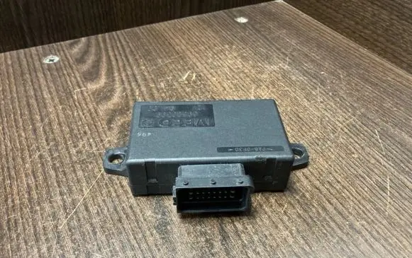 Iveco Daily 4th gen Door central lock control unit/module 69500399