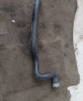 BMW 5 E60 E61 Engine coolant pipe/hose 6910757
