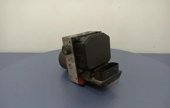 Volkswagen PASSAT B5.5 ABS Pump 4B0614517G