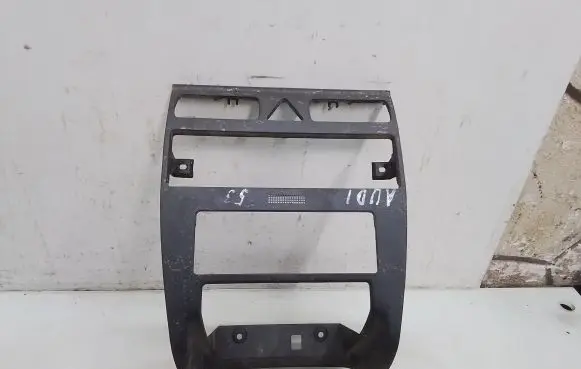 Audi A3 S3 8L Radio/GPS head unit trim 