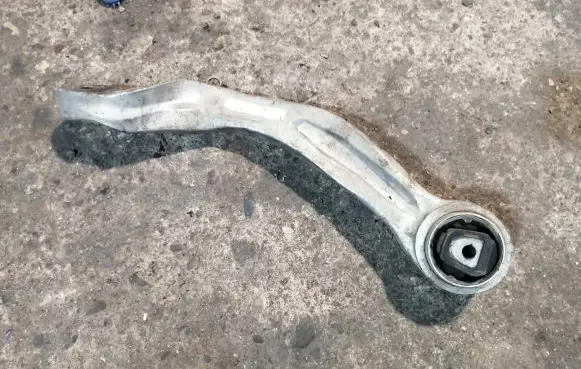 BMW 5 E60 E61 Front control arm 6770685