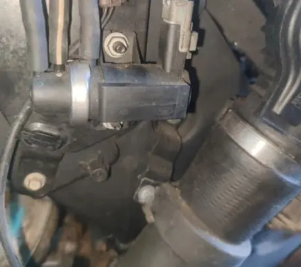 Peugeot 607 Turbo solenoid valve 4M5Q9E882AA 70051800