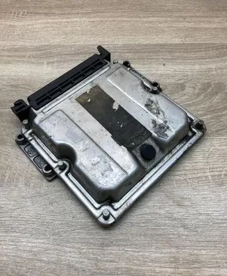 Citroen Xsara Engine control unit/module ECU 9635158280 0281010031