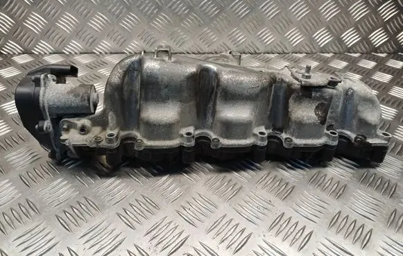 Volkswagen PASSAT B6 Intake manifold 03L129711E 03L129086