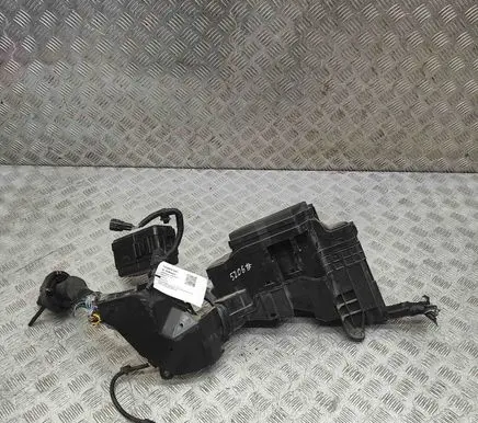 Lexus RX 450H Fuse box set 8281748N50