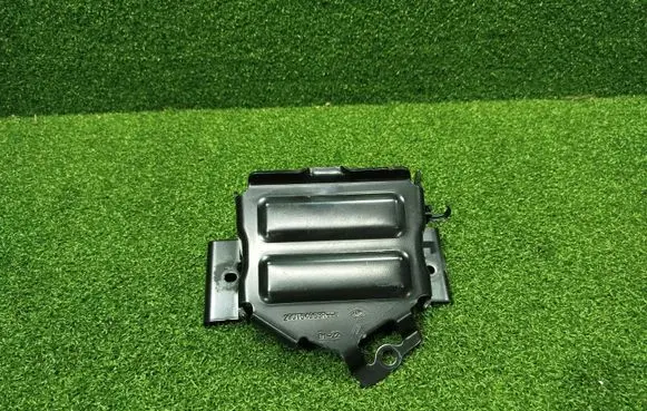 Other engine bay part