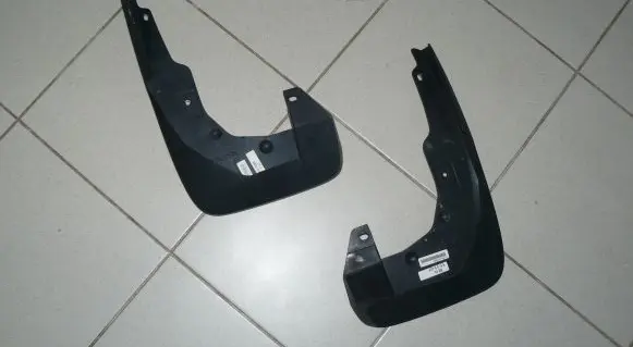 Honda CR-V Mudguards set 75810SWWE00 75800SWWE00