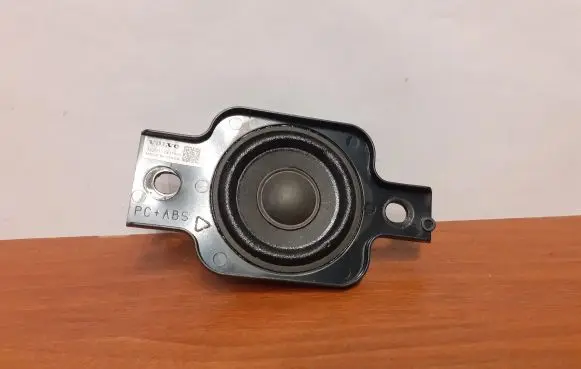Volvo XC40 Panel speaker 9437 32201744