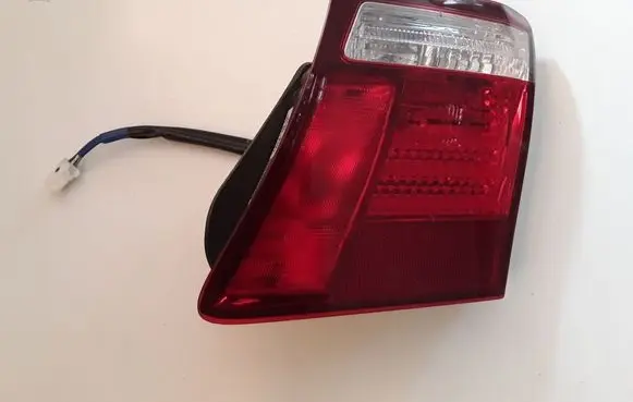 Lexus LS 460 - 600H Tailgate rear/tail lights 250LBUL