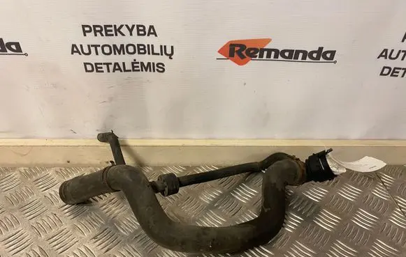 Volkswagen Golf V Engine coolant pipe/hose 6Q0122291E