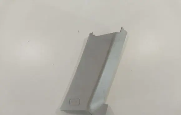 BMW 3 E90 E91 (C) pillar trim 7117475