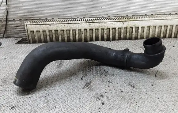 Audi A4 S4 B6 8E 8H Intercooler hose/pipe