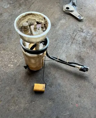Mercedes-Benz ML W163 In-tank fuel pump