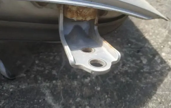 Subaru Legacy Rear door lower hinge