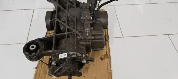 Volkswagen Tiguan Rear differential 0AY525010N 1458997WN