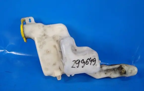 Dodge Caliber Windshield washer fluid reservoir/tank 5189350AA