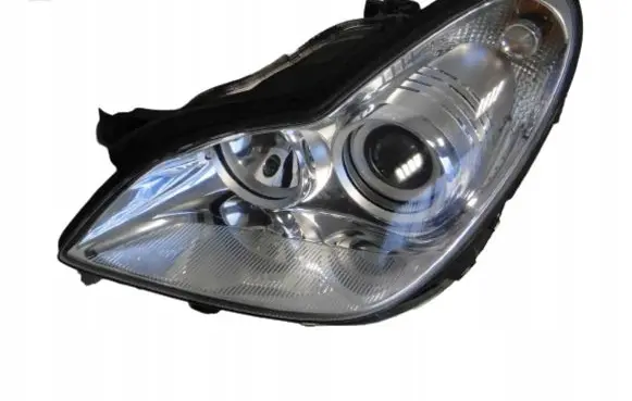 Mercedes-Benz CLS C219 Headlights/headlamps set A2198200161