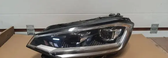Volkswagen Golf Sportsvan Headlight/headlamp 517941035A