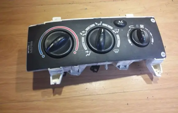 Renault Scenic I Climate control unit 663212P