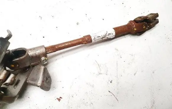 Chevrolet Aveo Steering column universal joint
