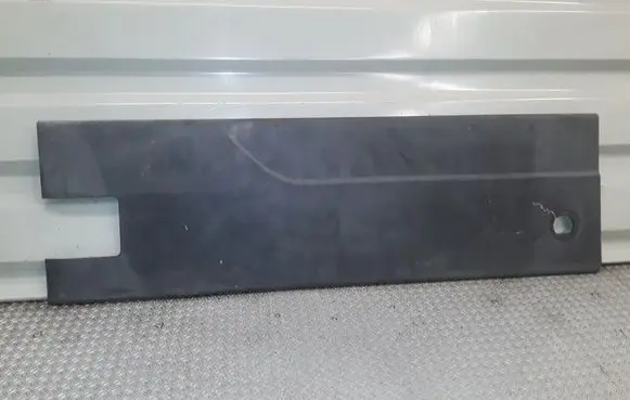 Iveco Daily 35.8 - 9 Rear door trim (molding) 56712