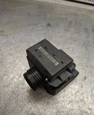 Mercedes-Benz E W211 Ignition lock 2115451408 33002209 6005728350206192