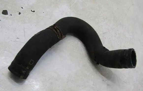 Toyota Auris E180 Intercooler hose/pipe 16572-0N080-A