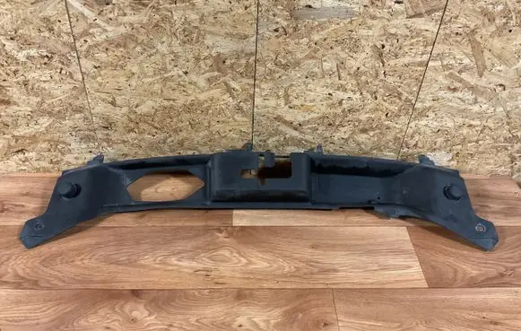 Volvo V50 Radiator trim 31217837