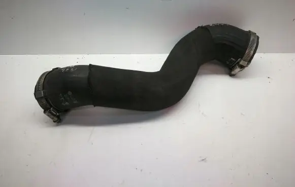 Audi A4 S4 B7 8E 8H Intercooler hose/pipe 8E0145737Q