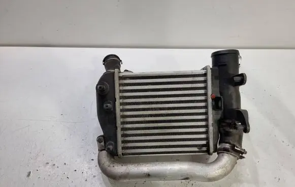 Audi A6 S6 C6 4F Intercooler radiator
