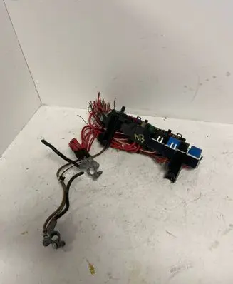 Mercedes-Benz A W168 Fuse box set A1685453340 A0025422519