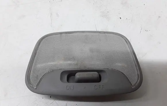 Mitsubishi Pajero Rear seat light MR190205