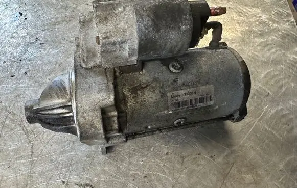 Renault Trafic II (X83) Starter motor 33308N