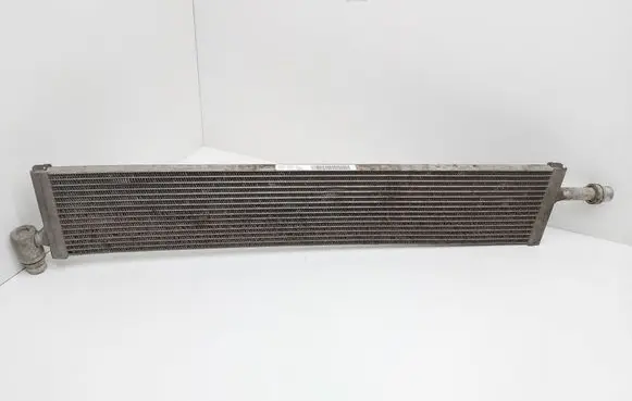Mercedes-Benz C W205 Engine oil radiator A0995005003