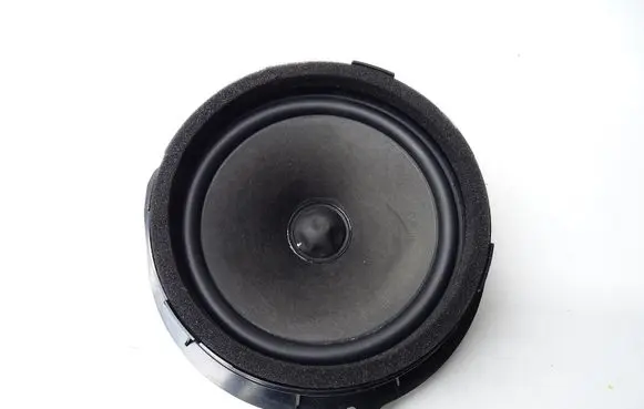 Audi A3 S3 8V Rear door speaker 8V4035411B