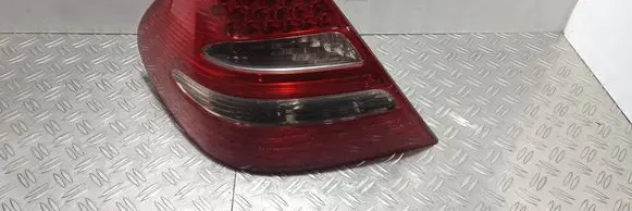 Mercedes-Benz E W211 Rear/tail lights A2118200564 234009