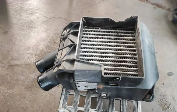 Renault Scenic I Intercooler radiator 8200047162 IA1073 867634CG