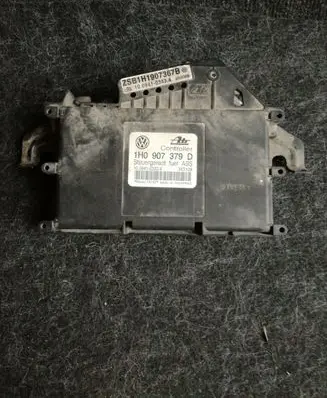 Volkswagen PASSAT B4 ABS control unit/module 1H0907379D