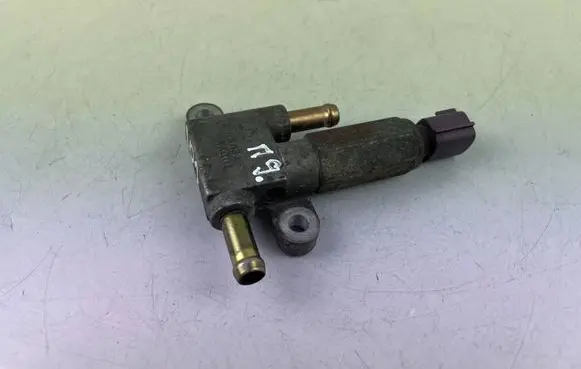 Subaru Legacy Idle control valve (regulator) 16632AA001