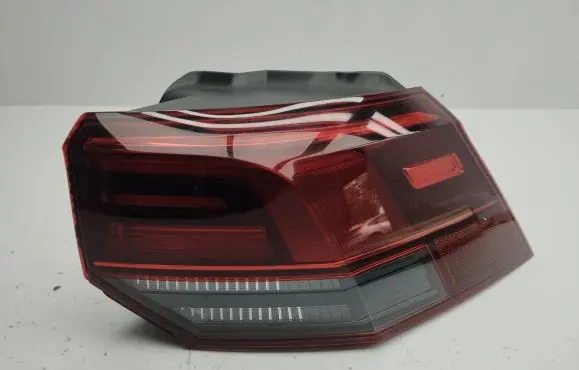 Volkswagen Golf VIII Rear/tail lights 5H0945096C