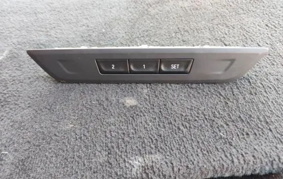 BMW 3 F30 F35 F31 Seat memory switch 6826749 18347910 305496800
