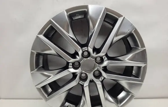 Toyota RAV 4 (XA40) R19 alloy rim