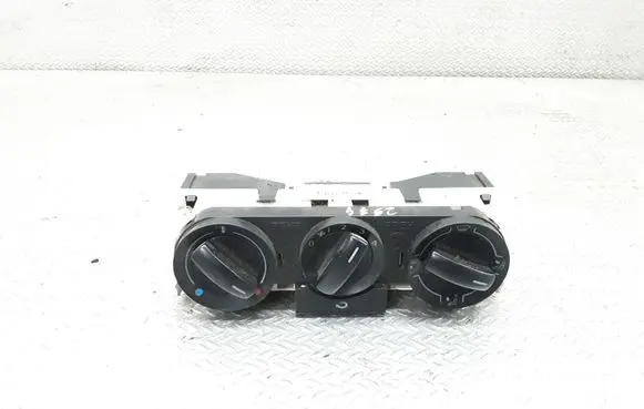 Volkswagen Polo Climate control unit 6Q0819045Q