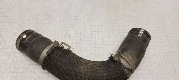 Mazda 6 Engine coolant pipe/hose