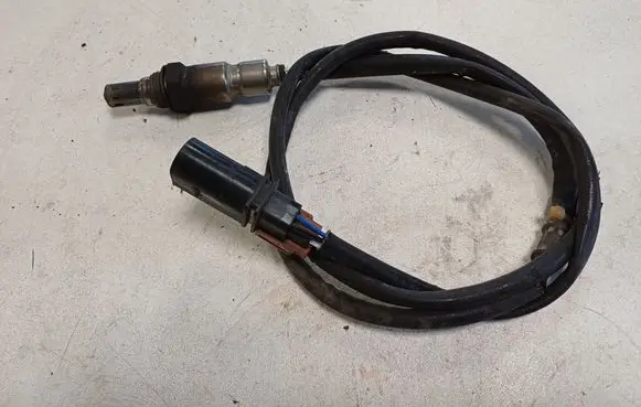 Volkswagen Golf VII Lambda probe sensor 04L906262